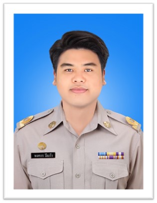 นายพงศกร  มีแก้ว